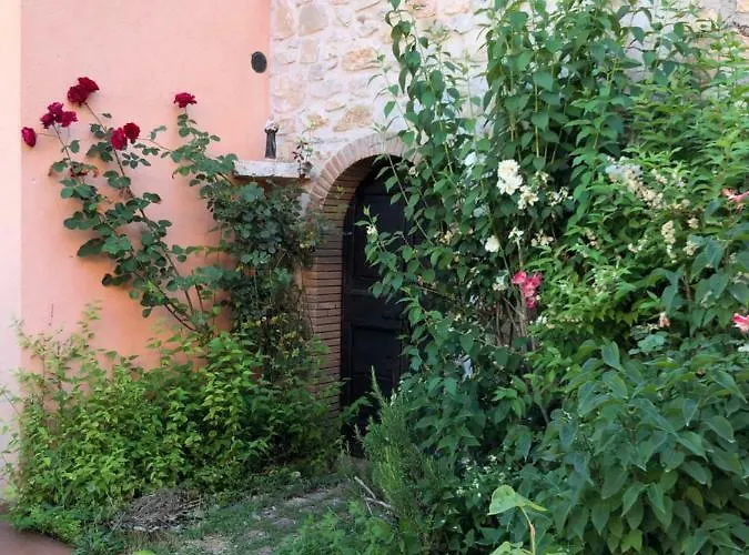 Casa vacanze Antico Borghetto - *